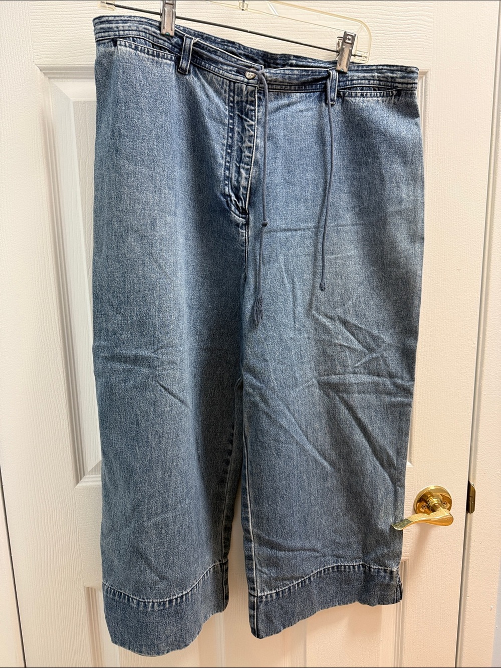 Ralph Lauren Women's Cropped Ankle Jeans in Light Blue Denim
